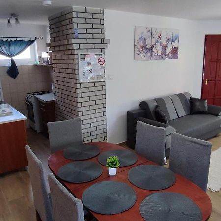Bazsi Apartman Hajdúszoboszló Exteriér fotografie