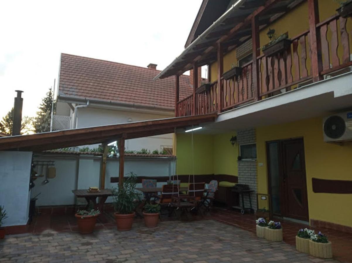 Bazsi Apartman Hajdúszoboszló Exteriér fotografie