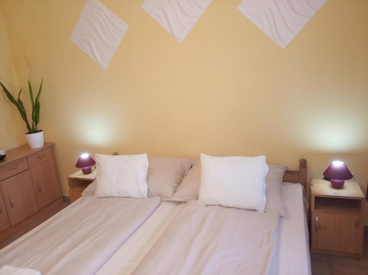 Bazsi Apartman Hajdúszoboszló Exteriér fotografie