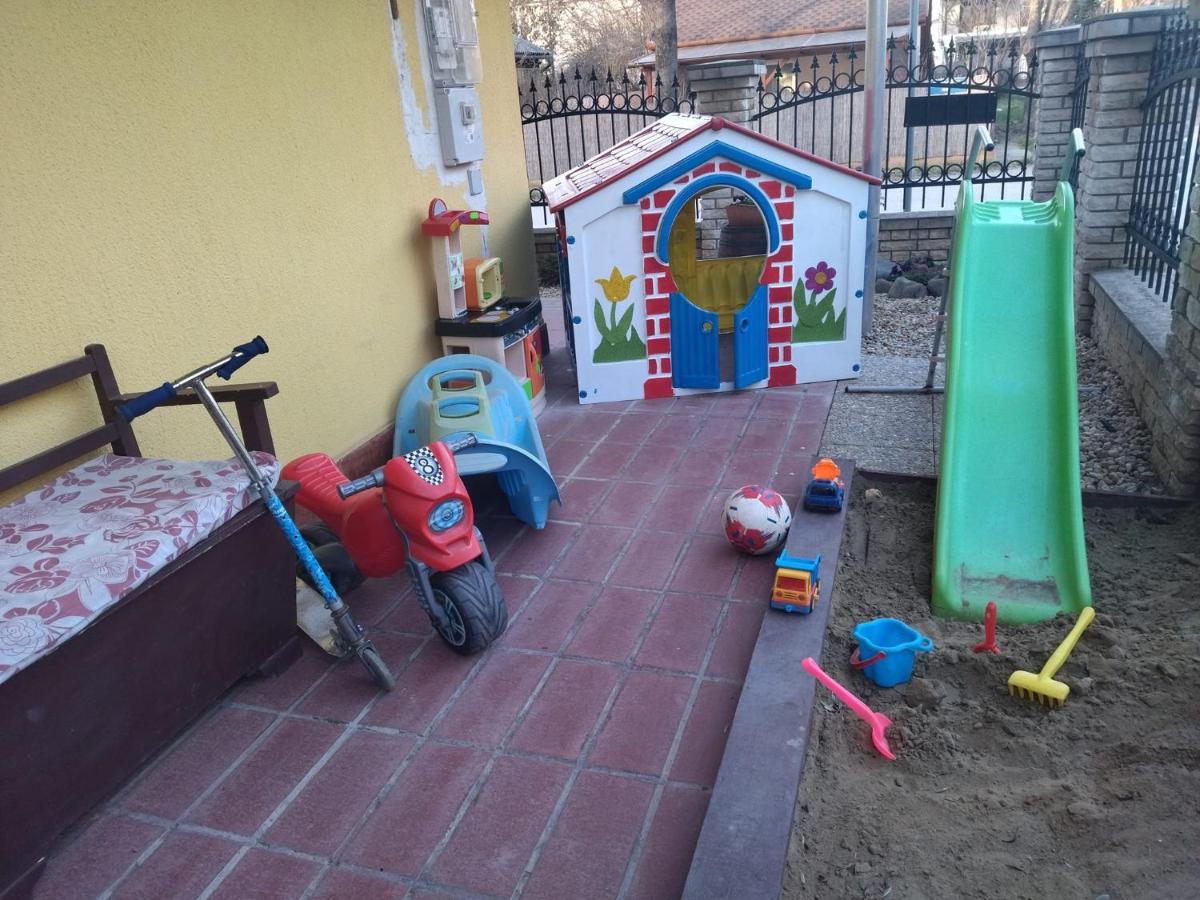 Bazsi Apartman Hajdúszoboszló Exteriér fotografie