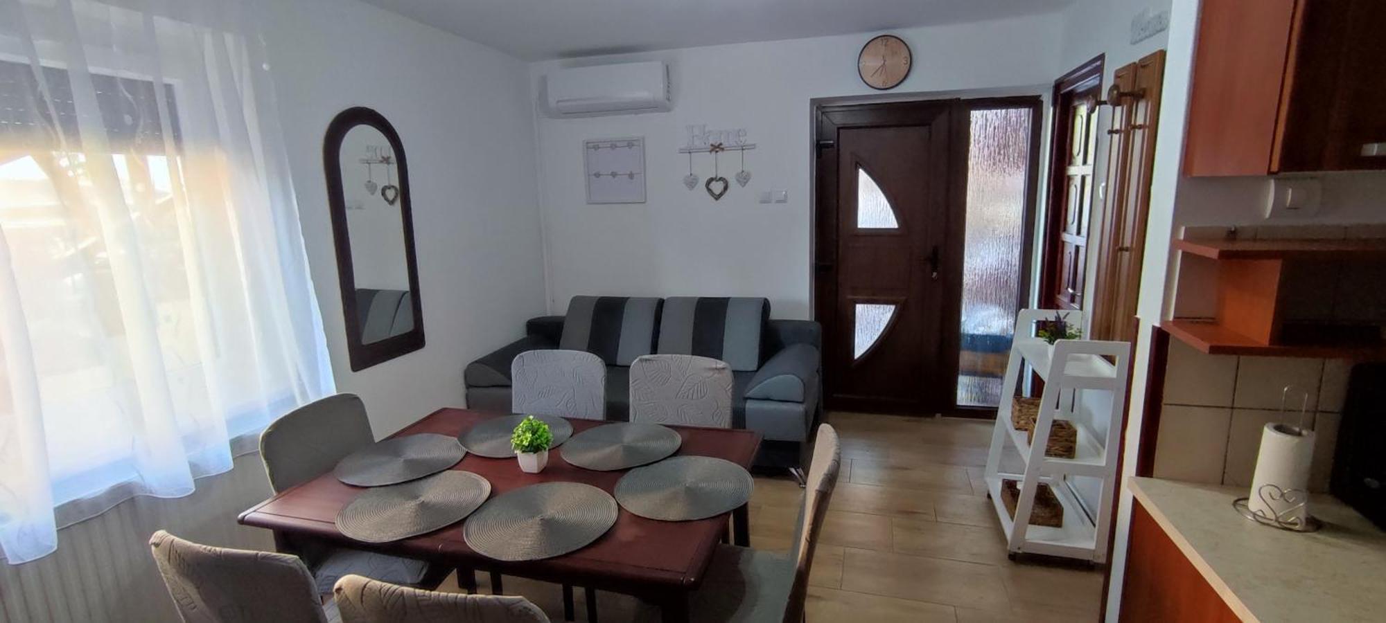 Bazsi Apartman Hajdúszoboszló Exteriér fotografie